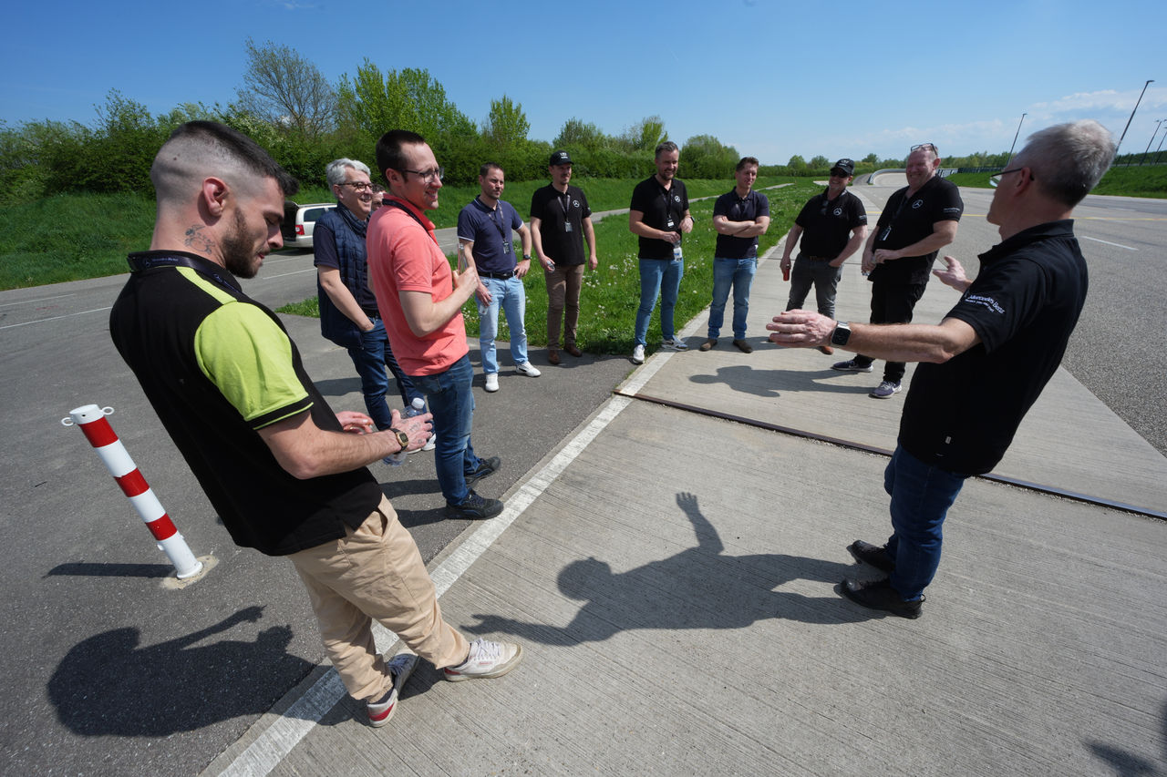 the-first-roadstars-driving-experience-2026