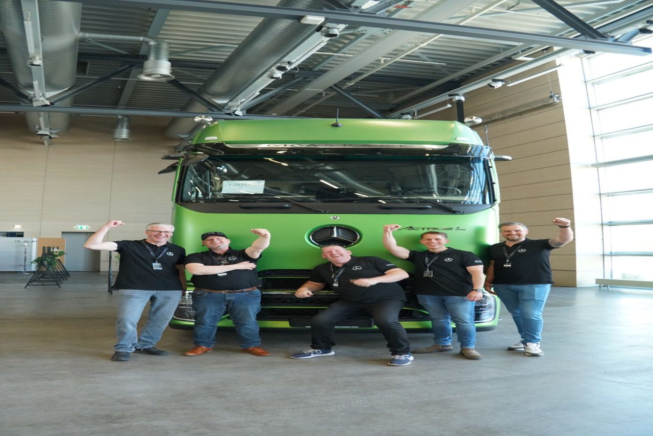 the-first-roadstars-driving-experience-2026