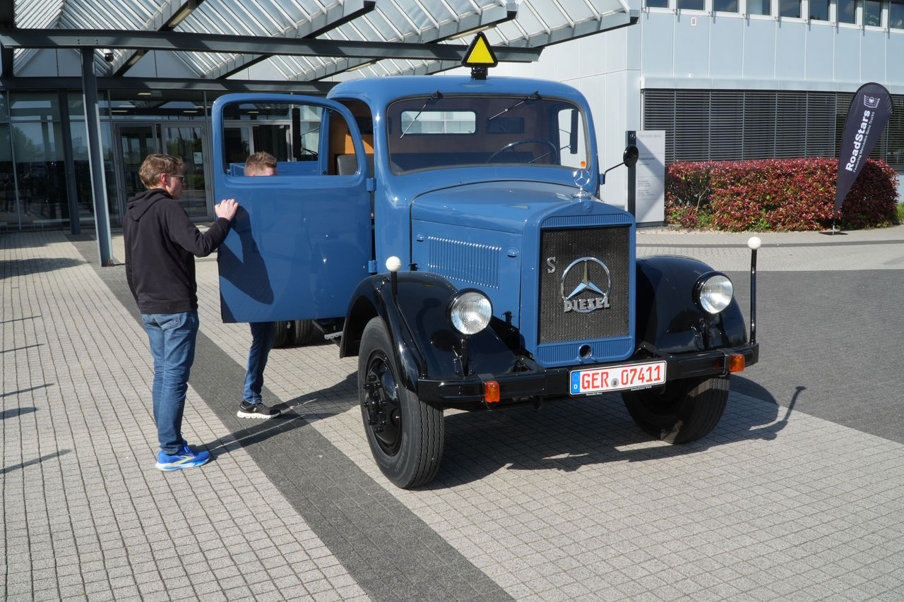 the-first-roadstars-driving-experience-2026