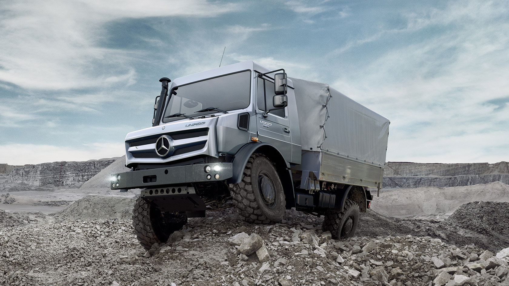 Extreme off-road Unimog: Suspension - Mercedes-Benz Trucks