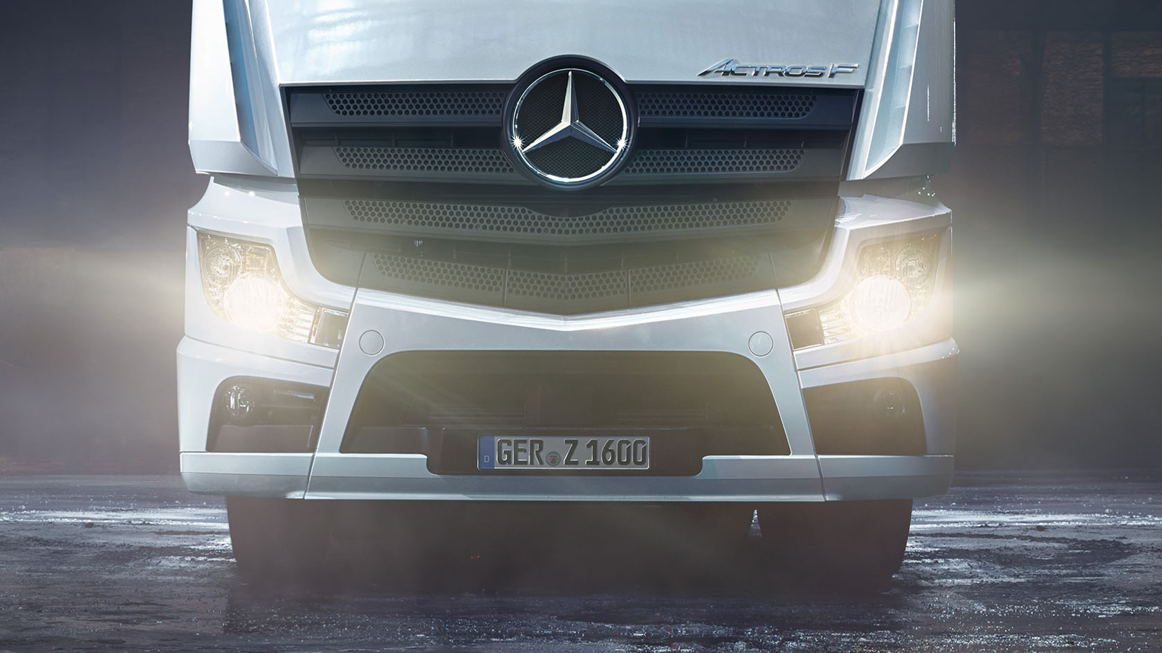Actros F: Original-Zubehör - Mercedes-Benz Trucks - Trucks you can