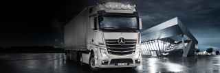 Dodatečná montáž Mercedes-Benz Trucks.