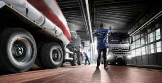 Daimler Trucks & Buses handhaaft zijn servicenetwerk