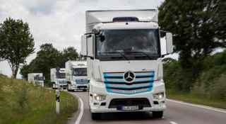 Mercedes-Benz Trucks luidt nieuw tijdperk in: wereldpremière eActros op 30 juni 2021