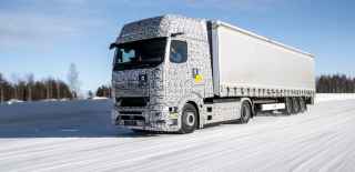 Met succes koude, ijs en sneeuw trotseren: Mercedes-Benz Trucks test eTrucks in Finland