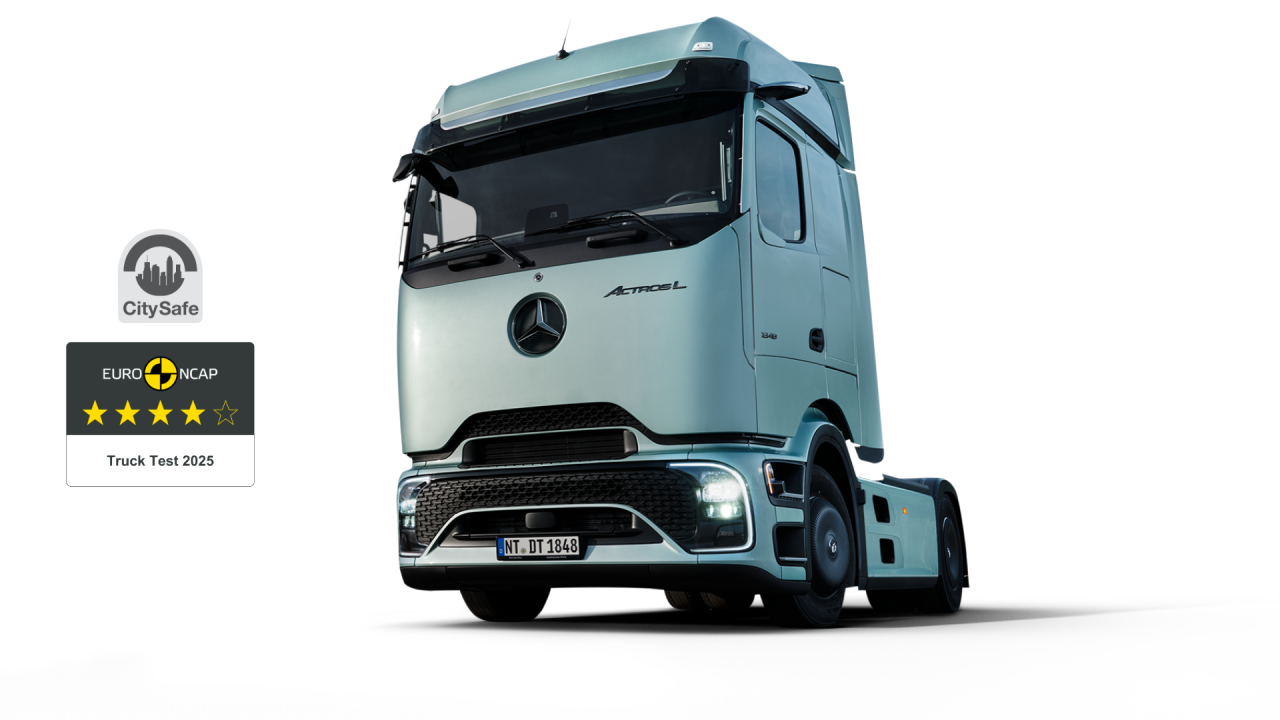 شاحنة Actros L المزودة بمقصورة ProCabin